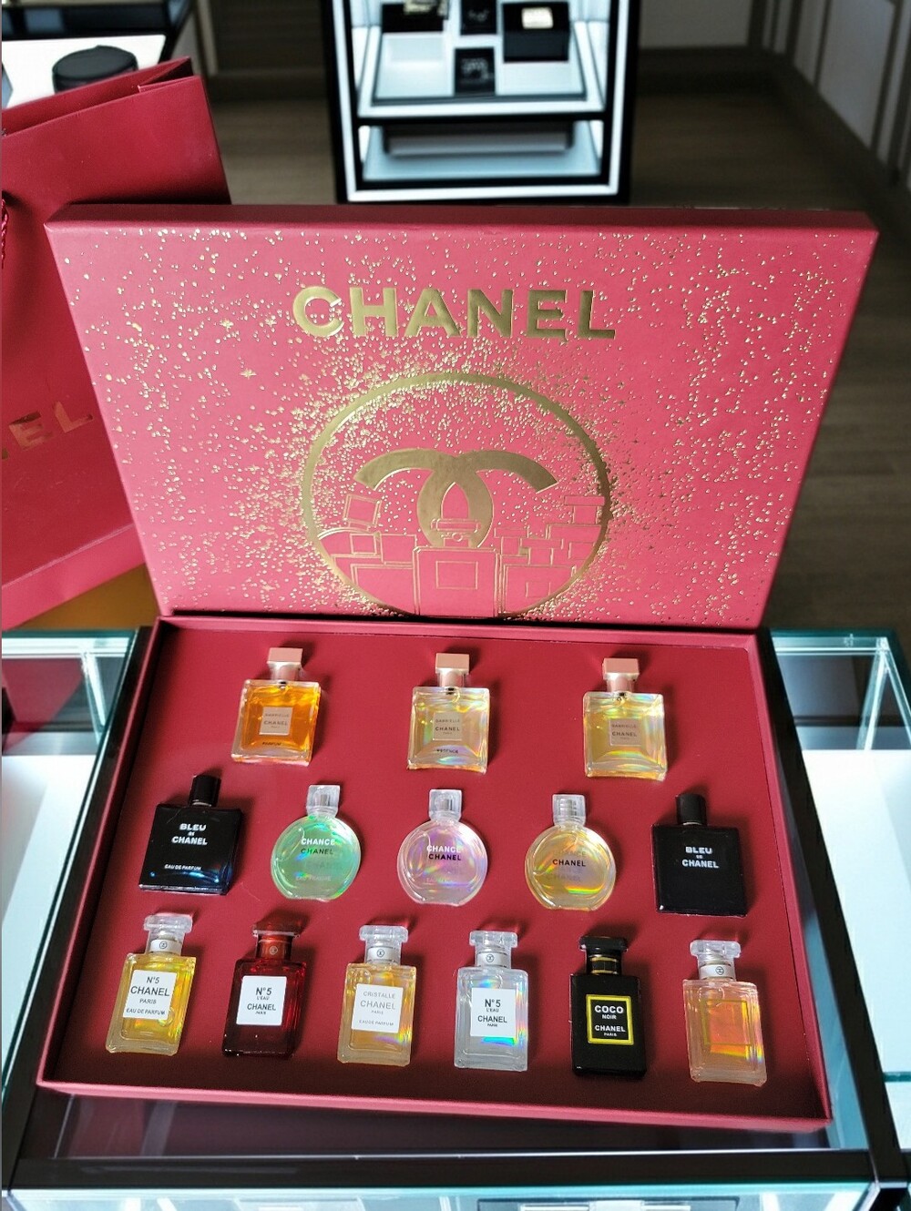 CHANEL 14-piece Mini Perfume Set Gift Box & Gift Bag NWOT